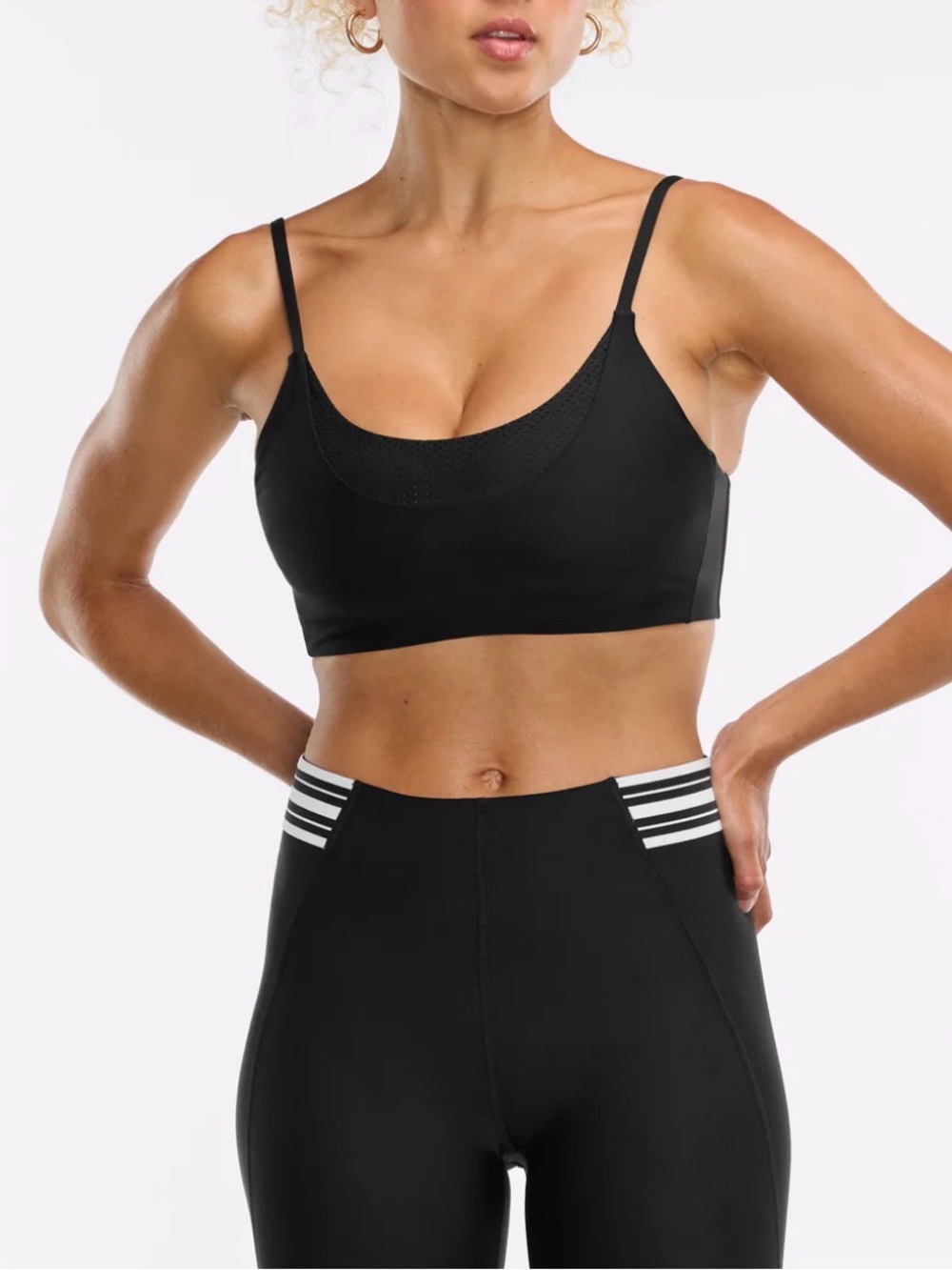 Peloton Merit Scoop Neck Mesh Bra in Black